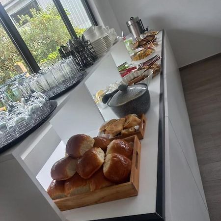 El-Mari Bed & Breakfast Pichvnari ภายนอก รูปภาพ
